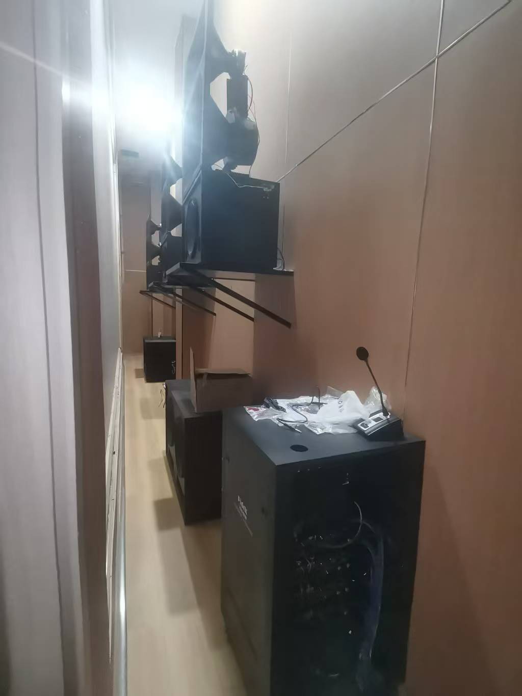 2c7917030185e6aa7804e9aa5d224eab